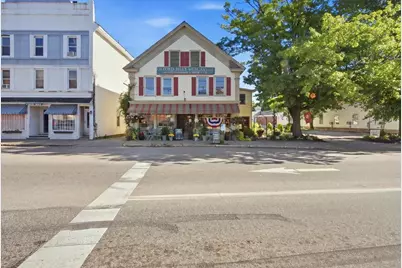 9 Market Square #A + B, Paris, ME 04281 - Photo 2