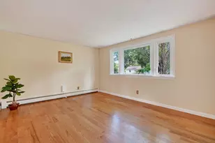 19 Ellen Cir, Yarmouth, ME 04096 - Photo 16