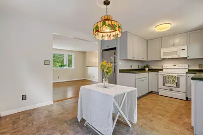 19 Ellen Circle, Yarmouth, ME 04096 - Photo 14