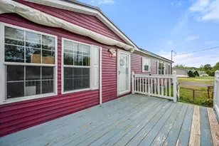 103 Hudson Rd, Corinth, ME 04427 - Photo 6