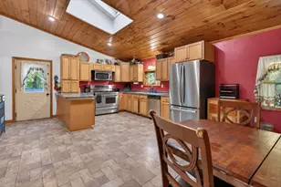 201 Mast Hill Rd, Bucksport, ME 04416 - Photo 8