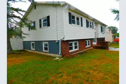 22 Mountainview Drive, Lincoln, ME 04444 - Photo 2