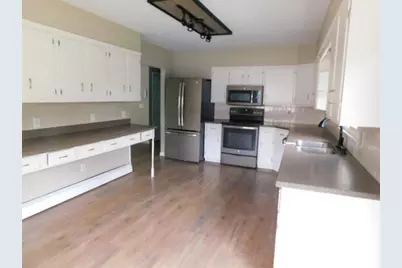 22 Mountainview Drive, Lincoln, ME 04444 - Photo 6