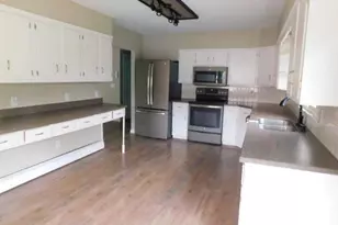 22 Mountainview Dr, Hampden, ME 04444 - Photo 6
