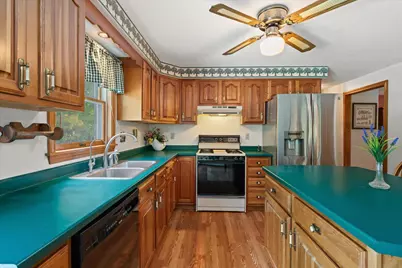 1057 Sunset Avenue, Glenburn, ME 04401 - Photo 18