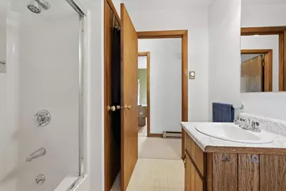 121 Rideout Avenue, Lewiston, ME 04240 - Photo 18