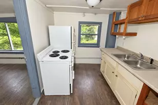 165 Middle St, Farmington, ME 04938 - Photo 16