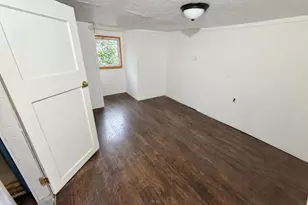 165 Middle St, Farmington, ME 04938 - Photo 8