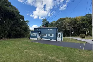 9 Dearborn Ave, Biddeford, ME 04005 - Photo 2
