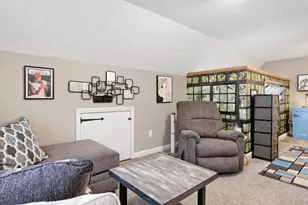 139 Broadway, South Portland, ME 04106 - Photo 16