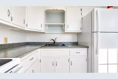 156 York Street #3, Portland, ME 04101 - Photo 18