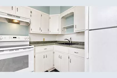 156 York Street #3, Portland, ME 04101 - Photo 16