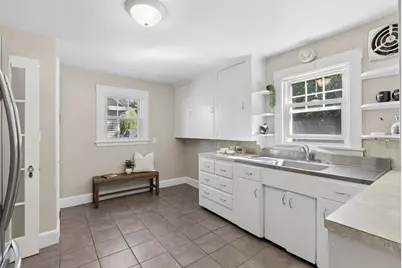 26 Motley Street, Portland, ME 04102 - Photo 12