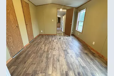10 Elwood Drive, Clinton, ME 04927 - Photo 14