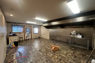 7 Park St, Springfield, ME 04487 - Photo 10