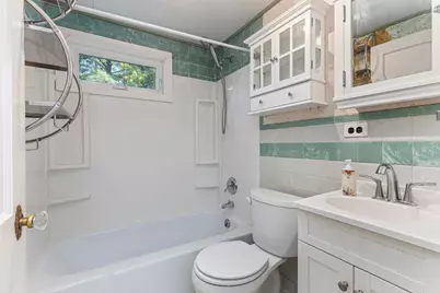 10 Hillcrest Avenue, South Portland, ME 04106 - Photo 16