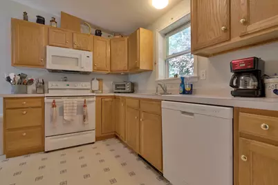 64 Loop Road, Wells, ME 04090 - Photo 10