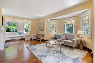 425 York St, York, ME 03909 - Photo 10
