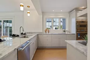 425 York St, York, ME 03909 - Photo 22