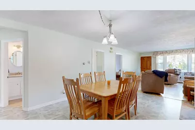 34 Louise Avenue, Lewiston, ME 04240 - Photo 10