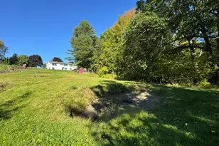 21 Bunny St, Augusta, ME 04330 - Photo 2