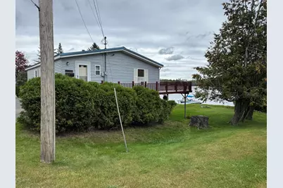 75 Grove Street, Dexter, ME 04930 - Photo 2