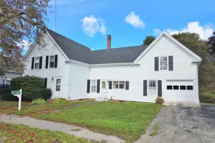 44 Thatcher St, Thomaston, ME 04861 - Photo 1