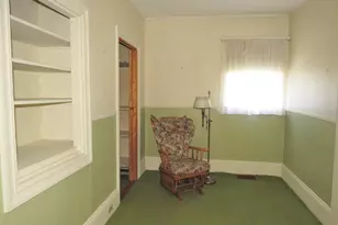 44 Thatcher St, Thomaston, ME 04861 - Photo 10