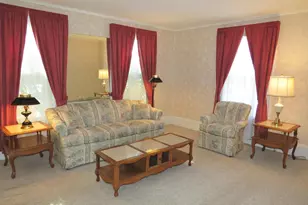 44 Thatcher St, Thomaston, ME 04861 - Photo 12