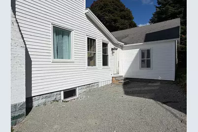 27 Dudley Street, Presque Isle, ME 04769 - Photo 4