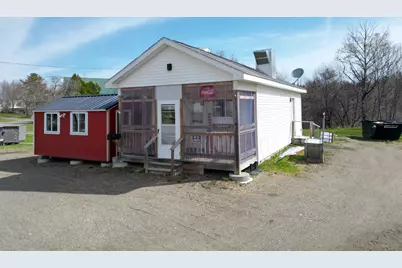 7 Park Street, Springfield, ME 04487 - Photo 2