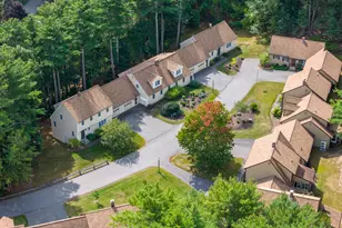 9 Periwinkle Pl, Ogunquit, ME 03907 - Photo 1