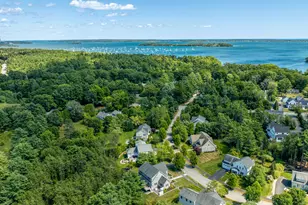 7 Mussel Cove Ln, Falmouth, ME 04105 - Photo 1
