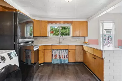 12 Eighth Street, Portland, ME 04103 - Photo 16