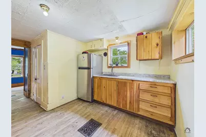 25 Taylor Street, Augusta, ME 04330 - Photo 12