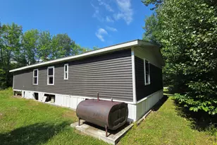 162 Davis Rd, Fairfield, ME 04937 - Photo 6