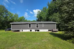 162 Davis Rd, Fairfield, ME 04937 - Photo 18