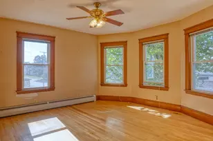 36 Silver St, Waterville, ME 04901 - Photo 18