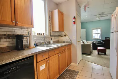 391 Main Street, Biddeford, ME 04005 - Photo 18