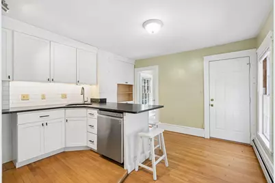 309 Spring Street #2, Portland, ME 04102 - Photo 6
