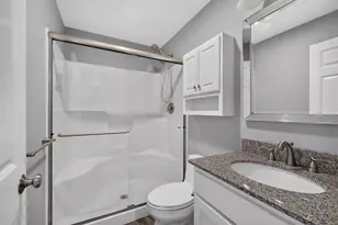 32 Elmwood Ave, Scarborough, ME 04074 - Photo 12