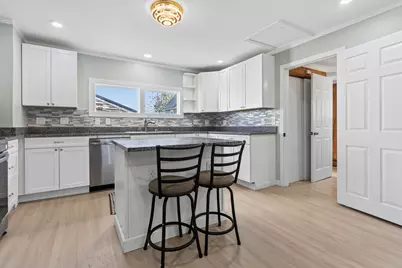 6 Pine Avenue, Old Orchard Beach, ME 04064 - Photo 18