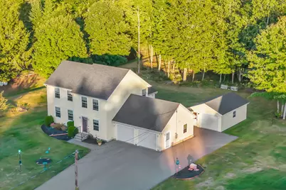 53 Hardwood Drive, Hermon, ME 04401 - Photo 2