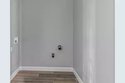 27 Church Street, Livermore Falls, ME 04254 - Photo 14