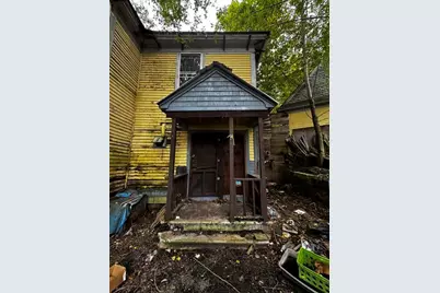 103 Washington Street, Rumford, ME 04276 - Photo 2