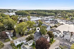 2 Elm St, Kennebunkport, ME 04046 - Photo 4