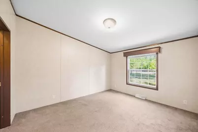 132 Lake Sherburne Road, Waterboro, ME 04087 - Photo 20