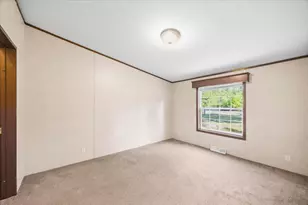132 Lake Sherburne Rd, Waterboro, ME 04087 - Photo 20