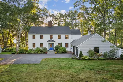 13 Ole Musket Road, Cumberland, ME 04110 - Photo 2