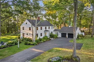 13 Ole Musket Rd, Cumberland, ME 04110 - Photo 1